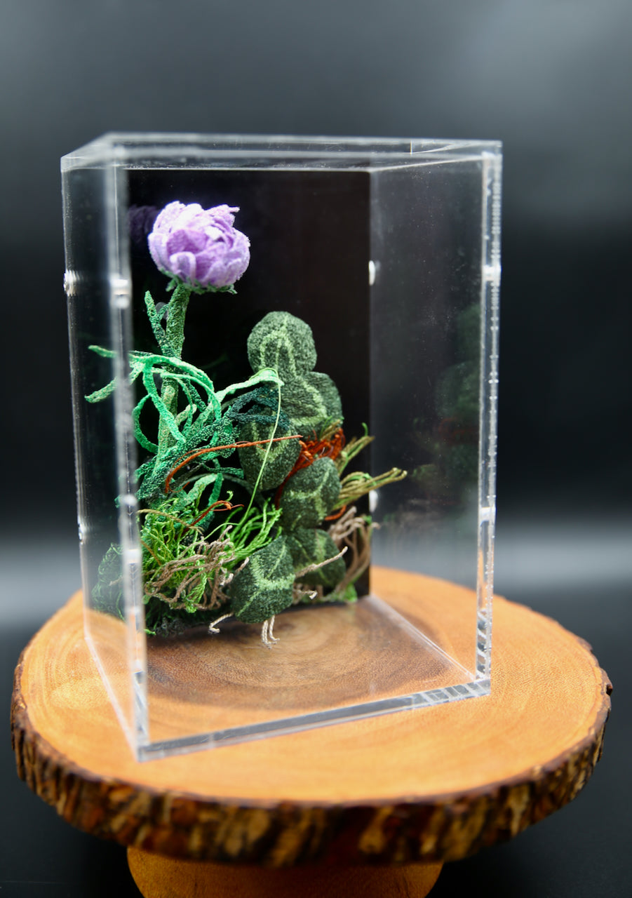 Red clover 3D Thread Sculpture.