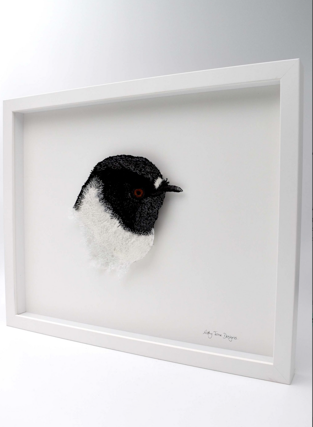 Tomtit (miromiro) 3D Thread Sculpture.