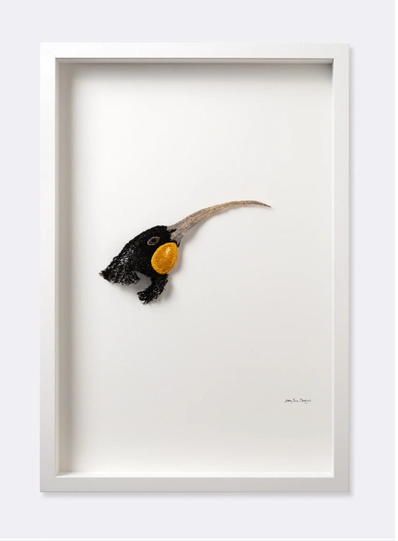 Huia (female) 3D Thread Sculpture.