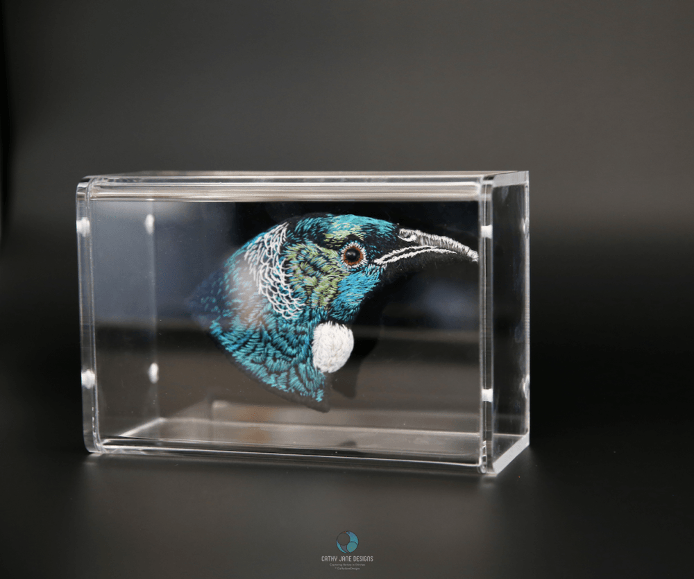Tui 3D Sculptural Embroidery