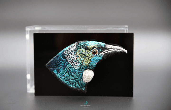 Tui 3D Sculptural Embroidery